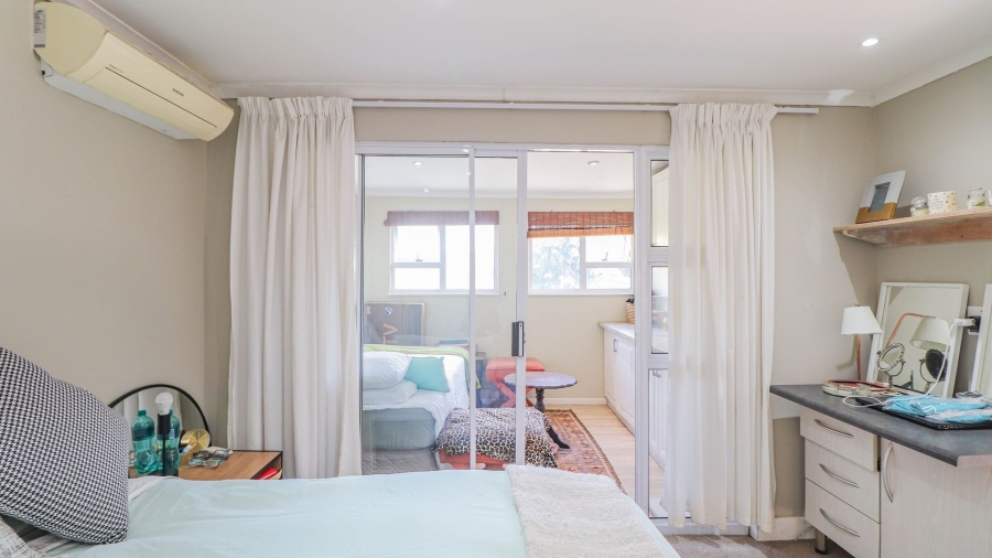 3 Bedroom Property for Sale in Beacon Bay North Eastern Cape